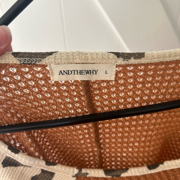 Leopard Waffle-Knit Long Sleeve Blouse Size Large - Picture 6 of 6